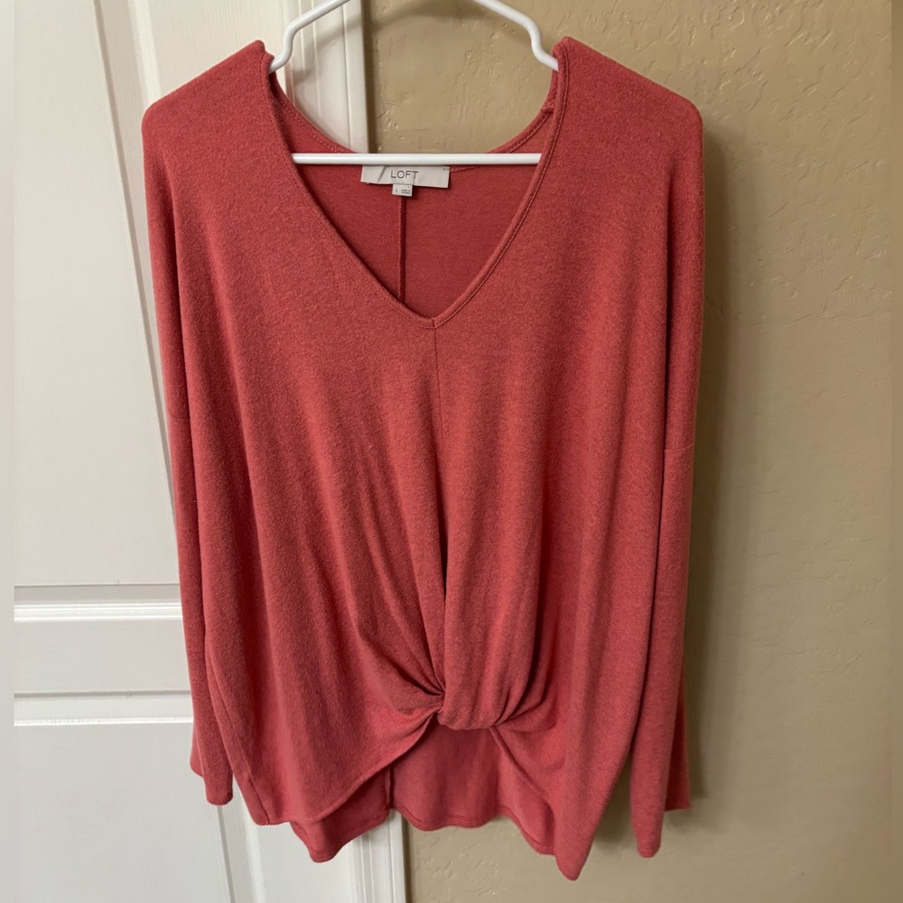 LOFT Coral V-Neck Twist Front Sweater